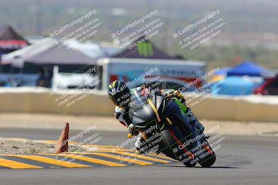 media/Oct-09-2022-SoCal Trackdays (Sun) [[95640aeeb6]]/Turn 2 (1110am)/